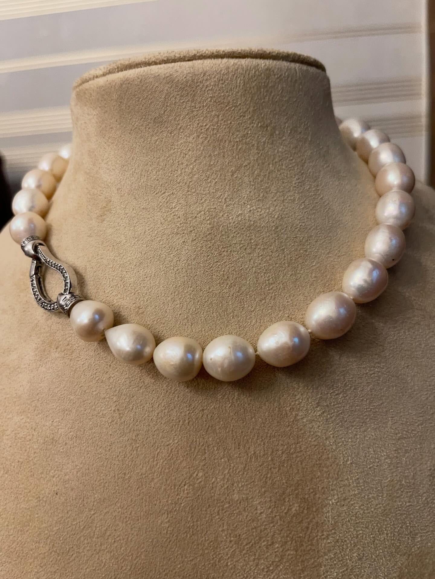 Freshwater pearl necklace