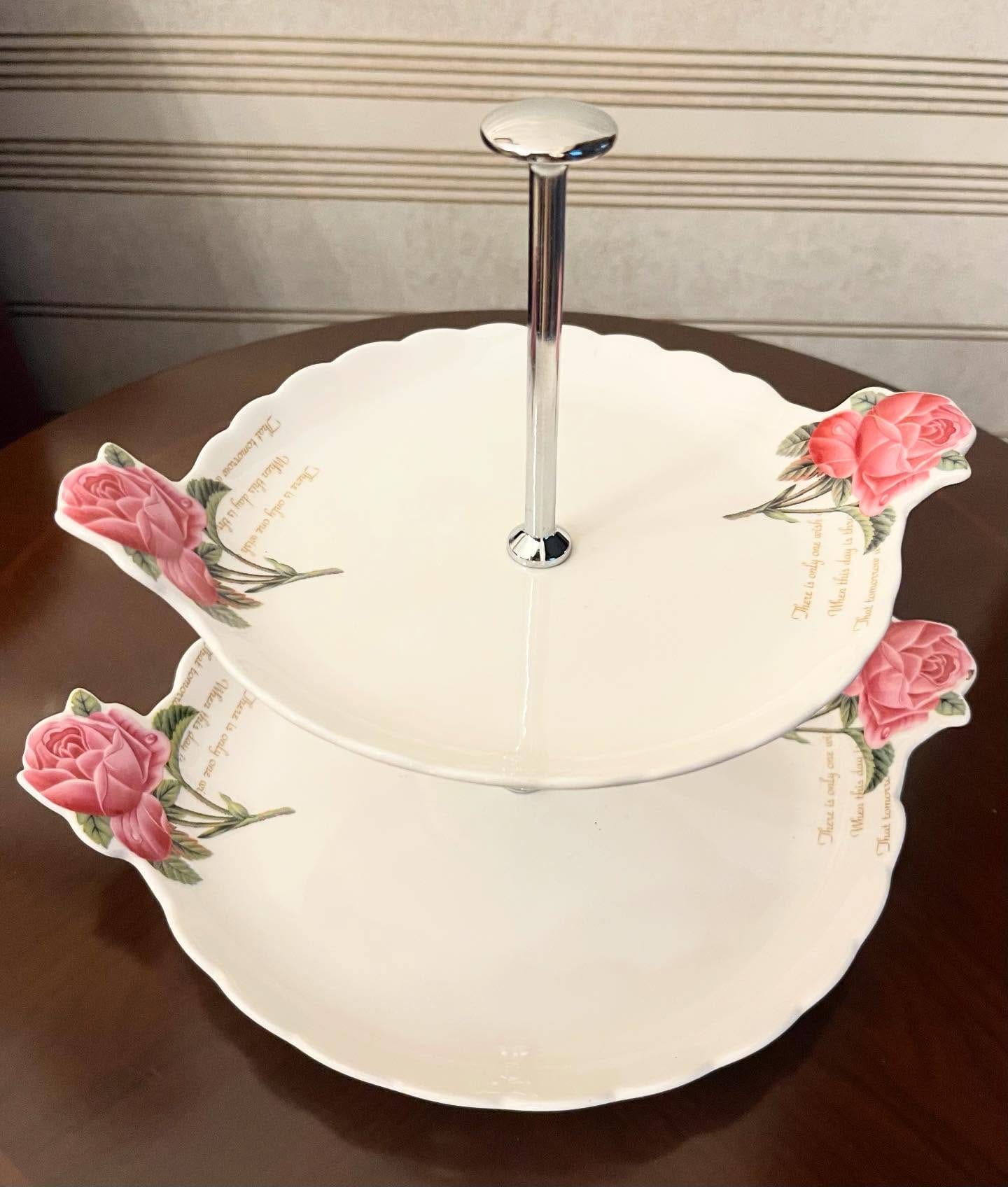 Ceramic rose plates
